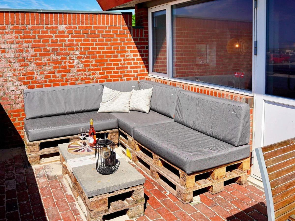 5 Person Holiday Home In Henne Henne Strand Exterior foto